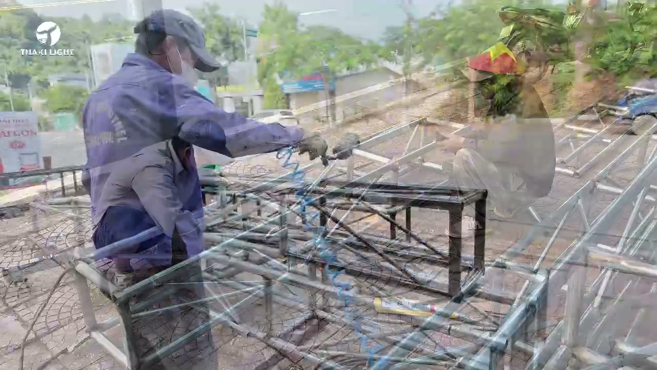 Đèn Moving Beam TK 500 ULTRA và Beam 180 THAKI trong hệ thống ánh sáng Sơn La Beer Garden