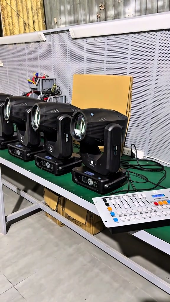 4 cây 450W cuối cùng - Thaki Light