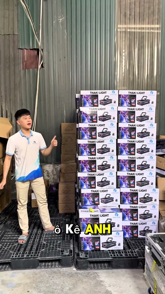 Máy tạo khói thaki 2000W dimer pro